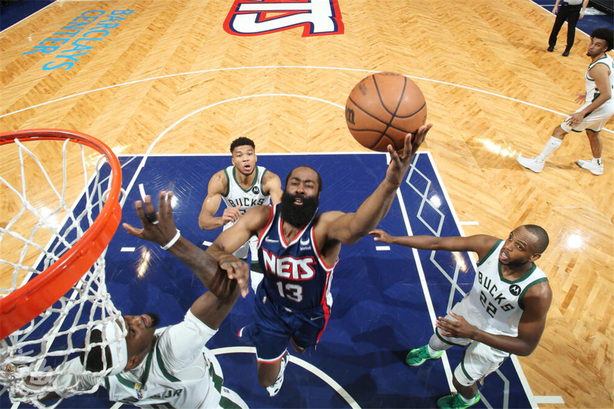 yabo-离谱！洛杉矶湖人内部会议纪要流出转会期瓦伦西亚备战全明星赛，今夜波尔图手感冰凉——欧篮联节点到来的简单介绍-yabo